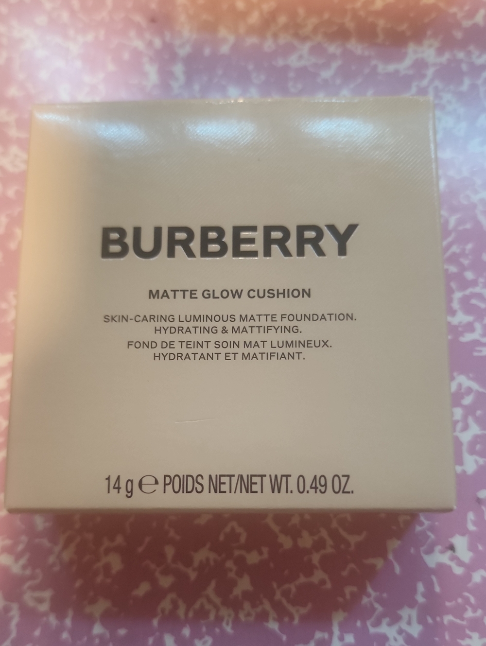 Burberry Matte Glow Cushion Foundation - Cream
